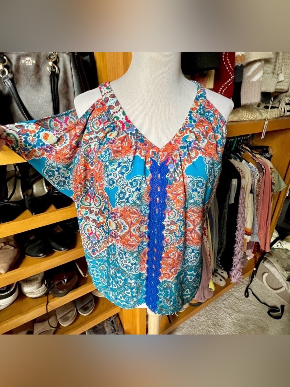 Collective Concepts Teal and Coral Paisley Cold-Shoulder Top